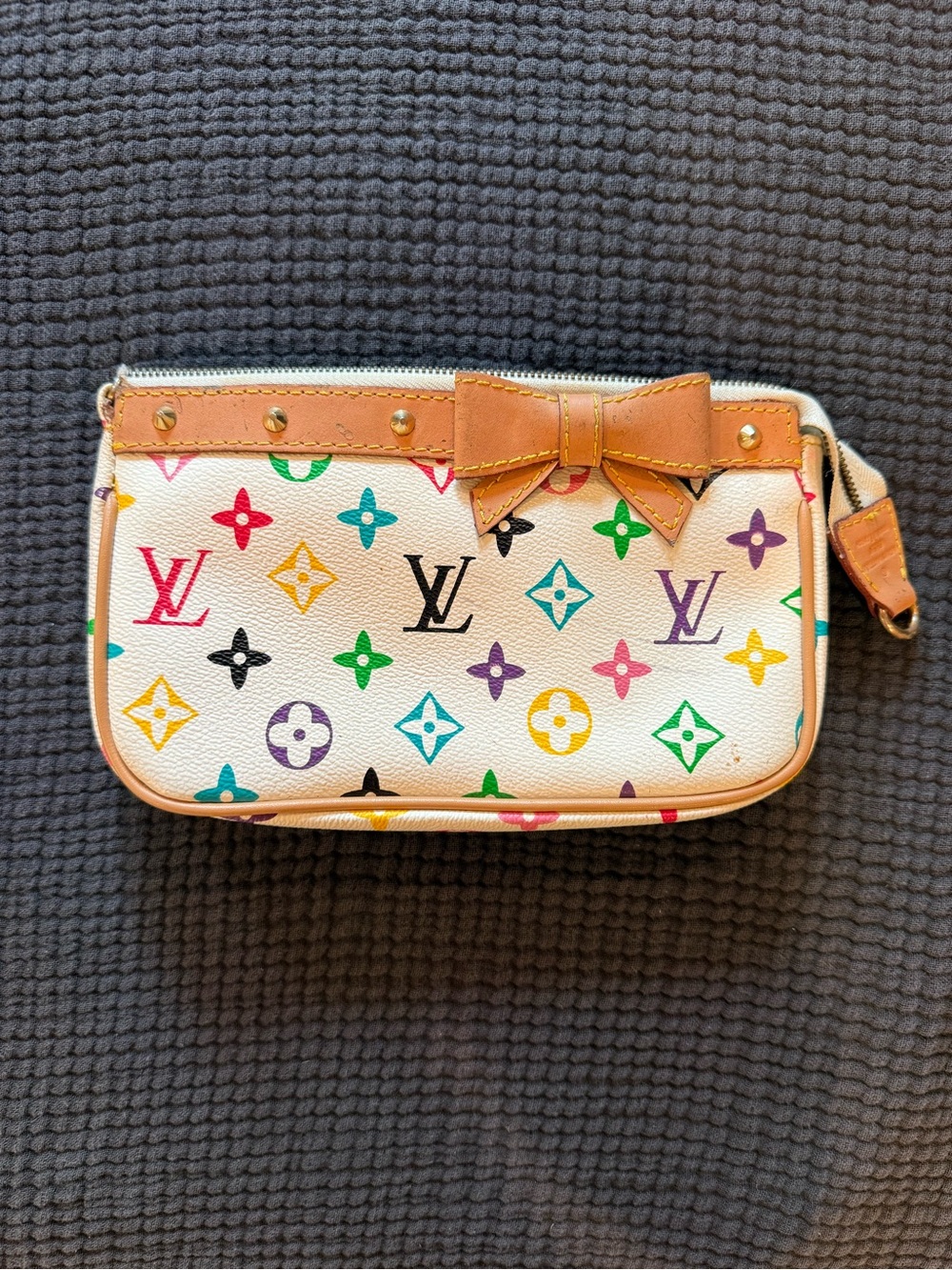 LV Pochette (Missing Zipper and Needs Repair)
